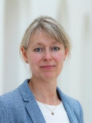 Pasfoto van Martine Uyterlinde