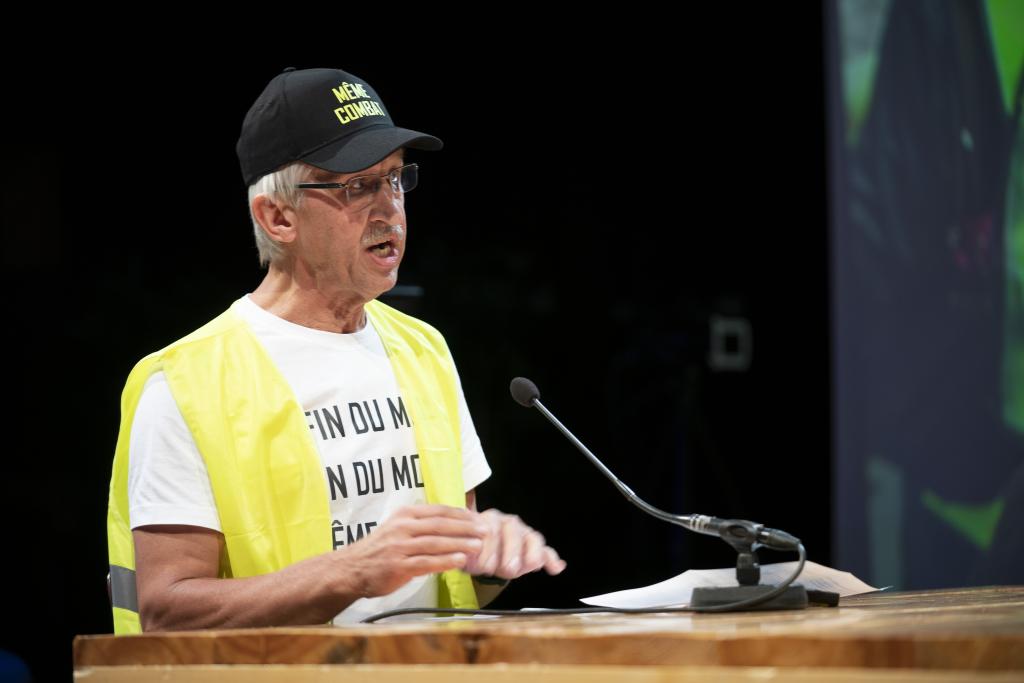 Prof. Pieter Leroy in geel hesje